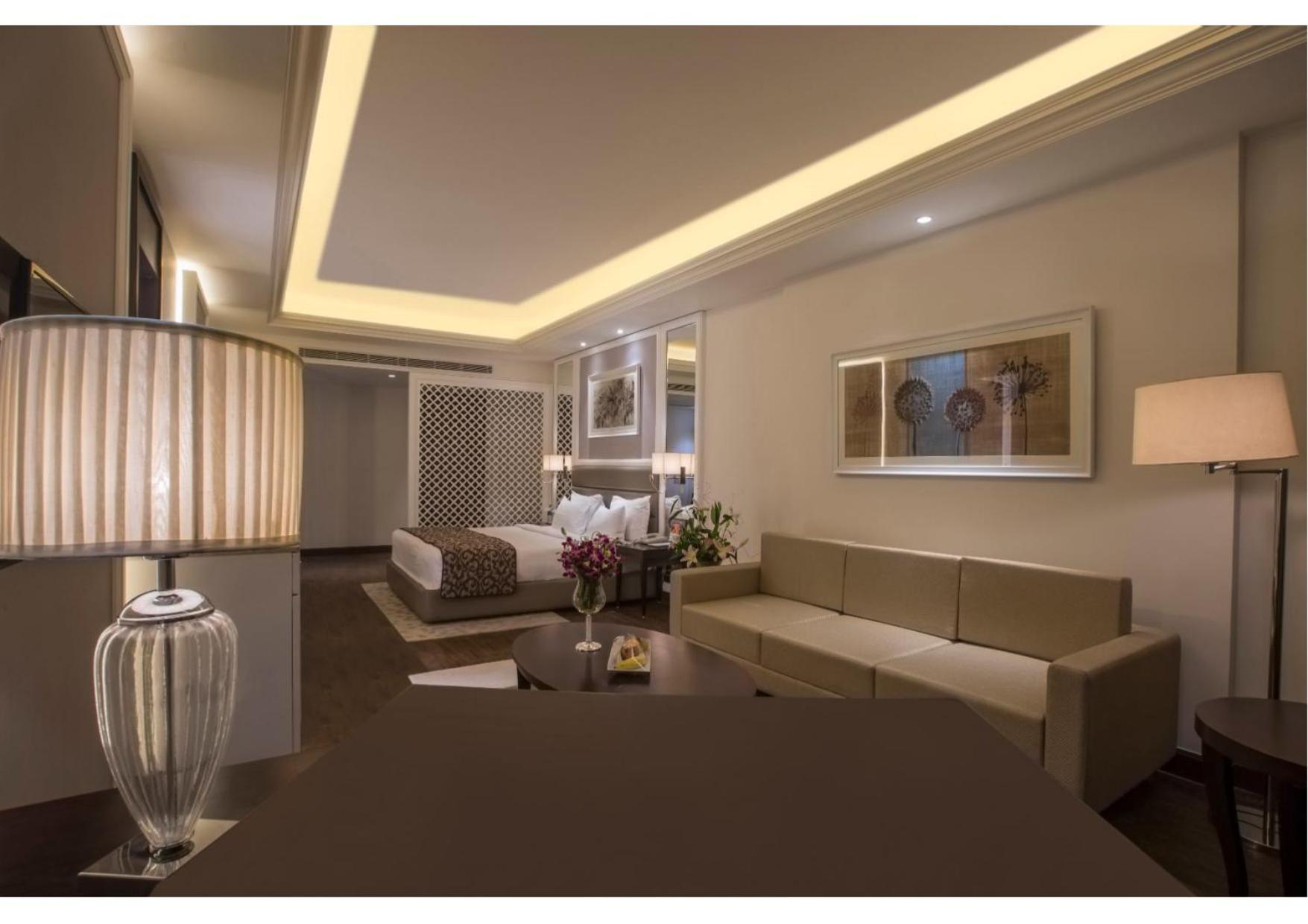 Singhania Sarovar Portico Raipur  Ngoại thất bức ảnh