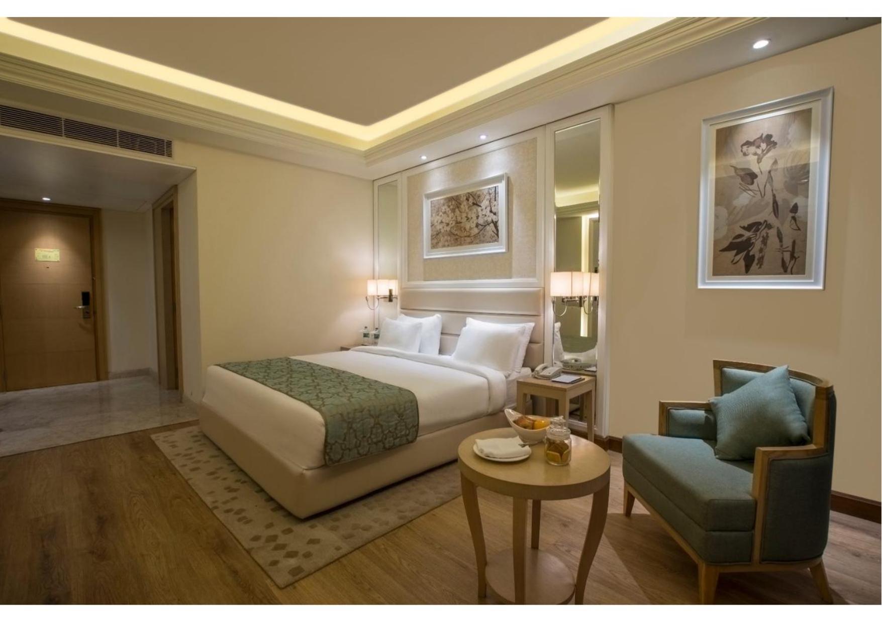 Singhania Sarovar Portico Raipur  Ngoại thất bức ảnh
